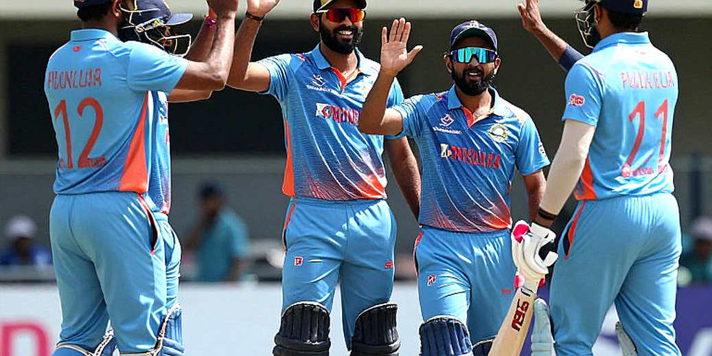 सात मैच, एक स्रोत: PCB महिला सुपर-3 का लेजर और टेप